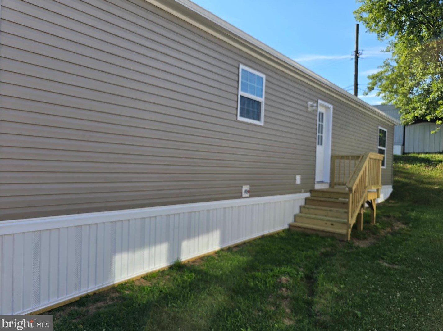 3591 Mobile Rd, Harrisburg, PA 17109