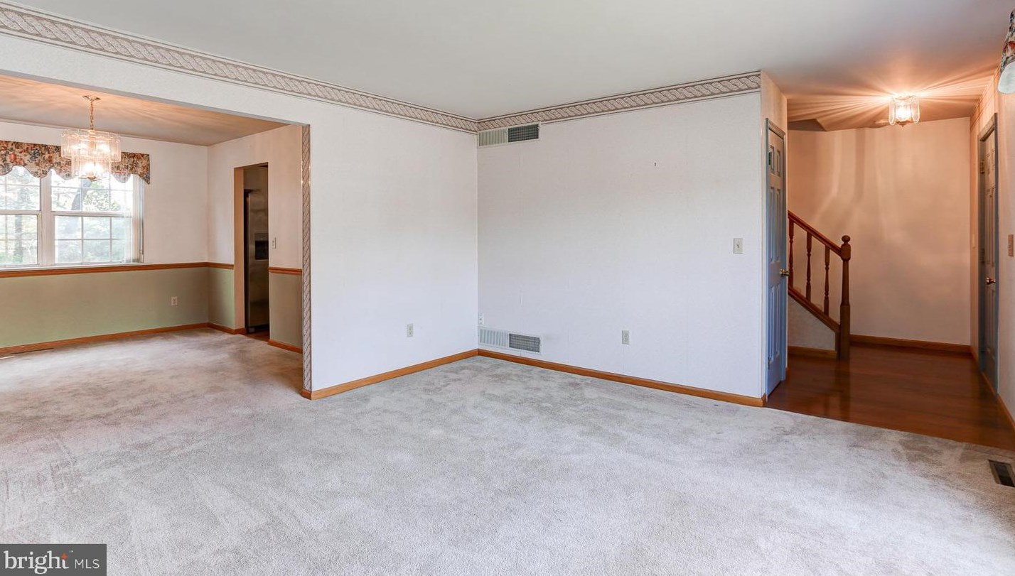 4625 Laurel Ridge Dr, Harrisburg, PA 17110