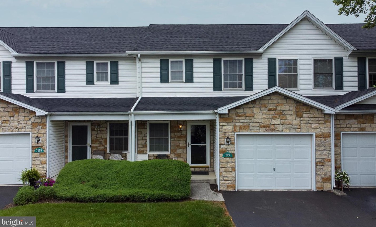 7524 Clover Lee Blvd, Harrisburg, PA 17112