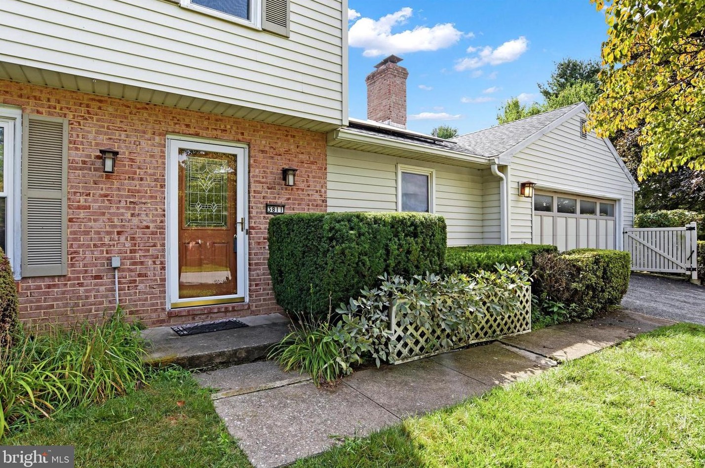 3811 Brytton Ln, Harrisburg, PA 17110