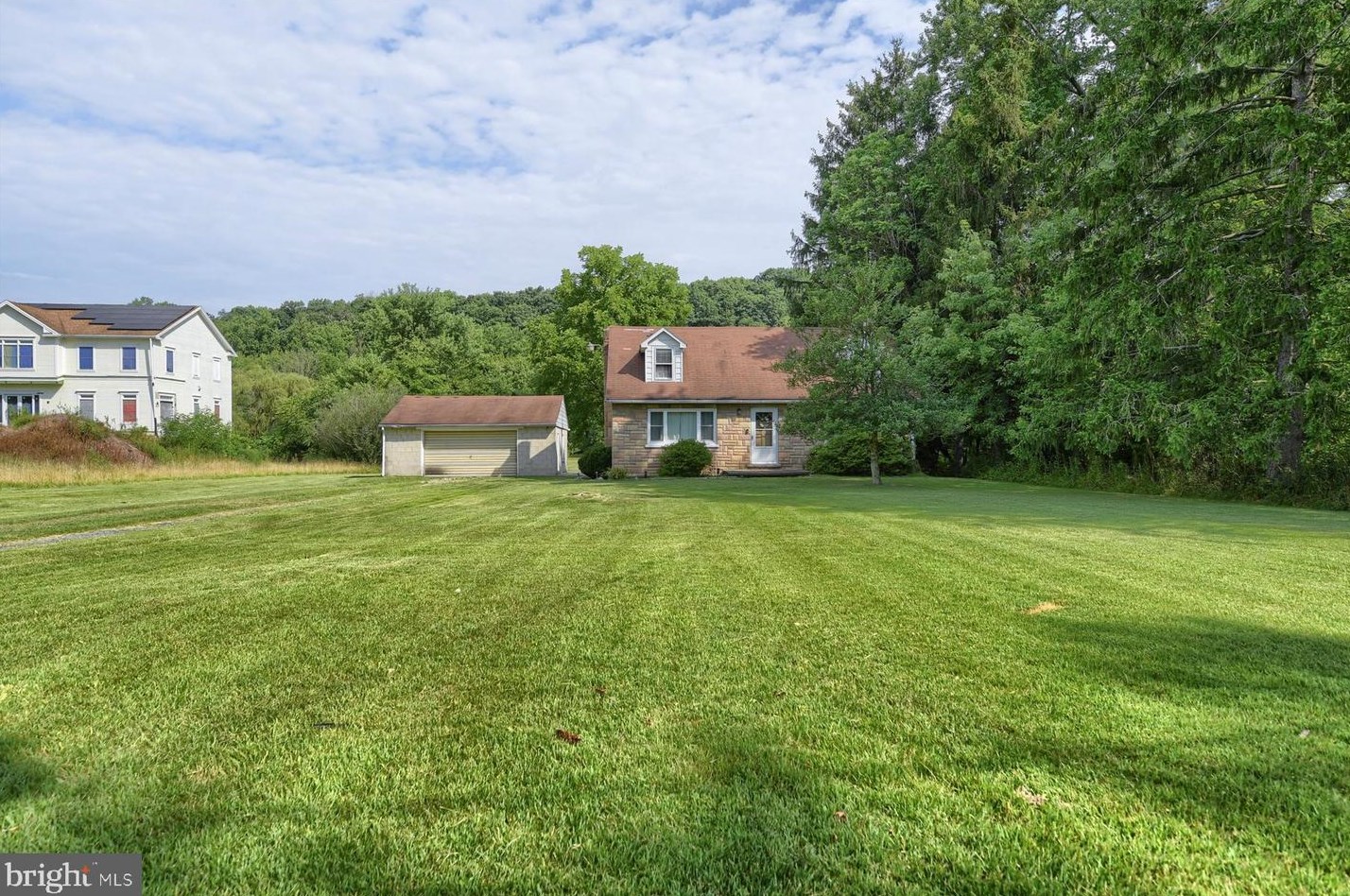 1600 Fishing Creek Valley Rd, Harrisburg, PA 17112