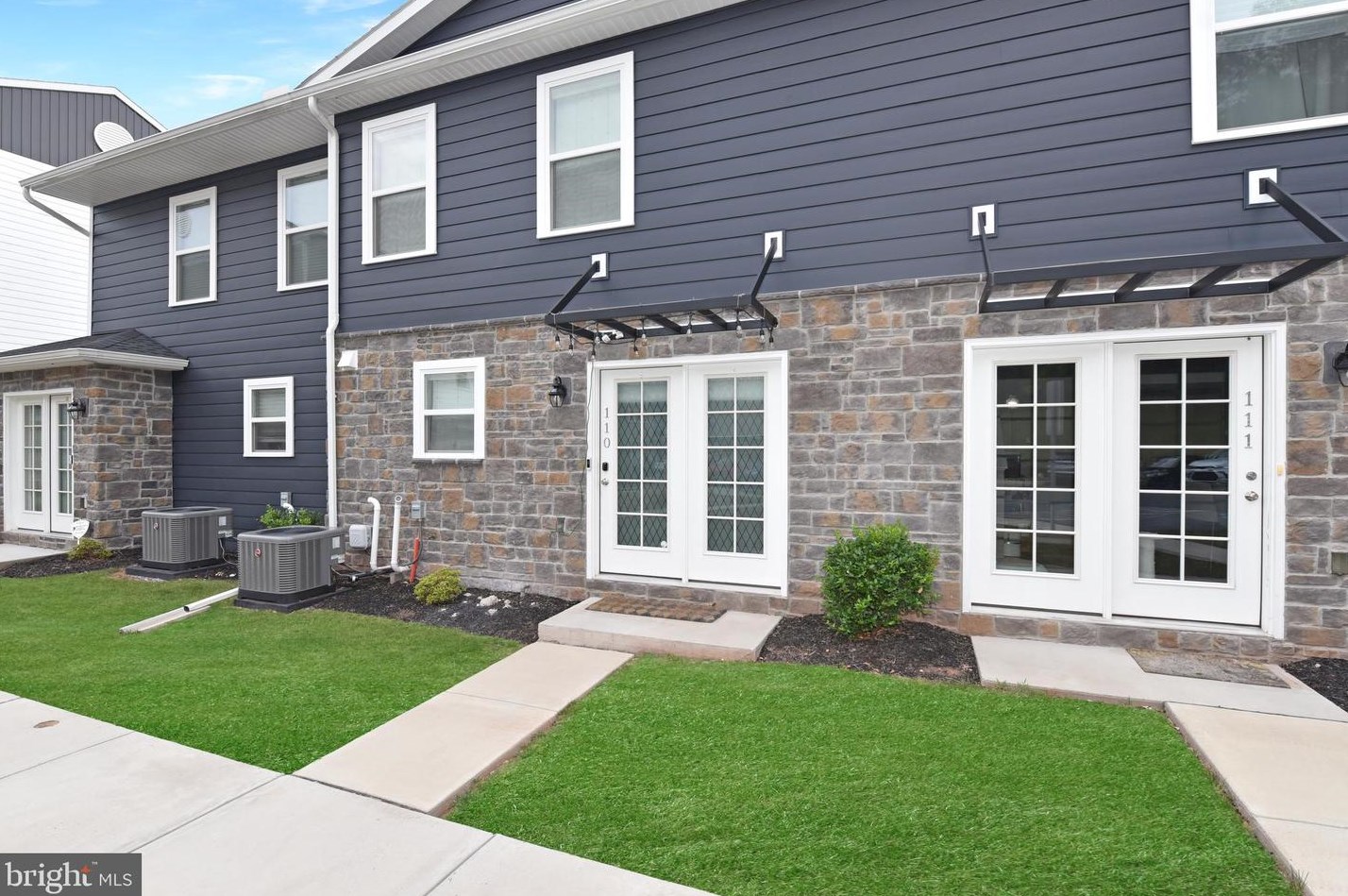 110 High Pointe Dr, Hummelstown, PA 17036