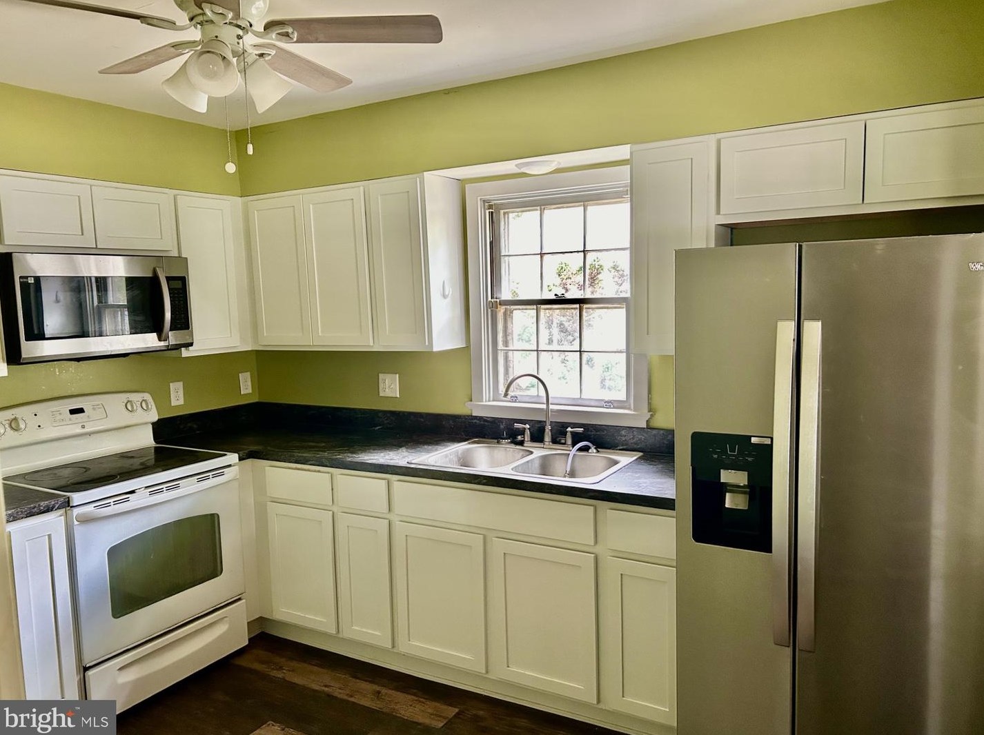 2929 Birch St, Harrisburg, PA 17109