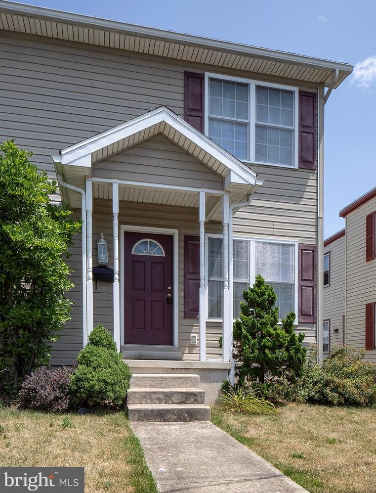112 N Wood St, Hbg Inter Airp, PA 17057