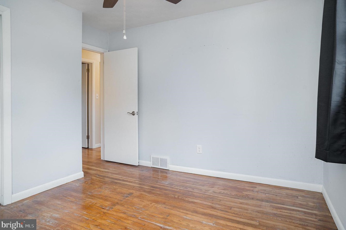 1502 Kay St, Harrisburg PA  17109-5620 exterior