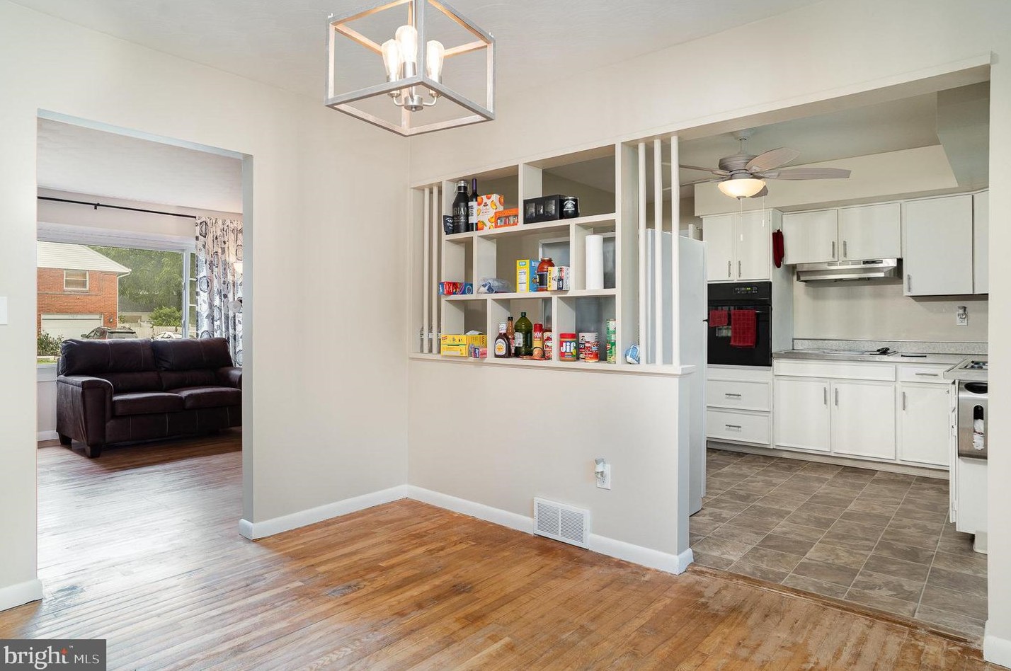 1502 Kay St, Harrisburg PA  17109-5620 exterior