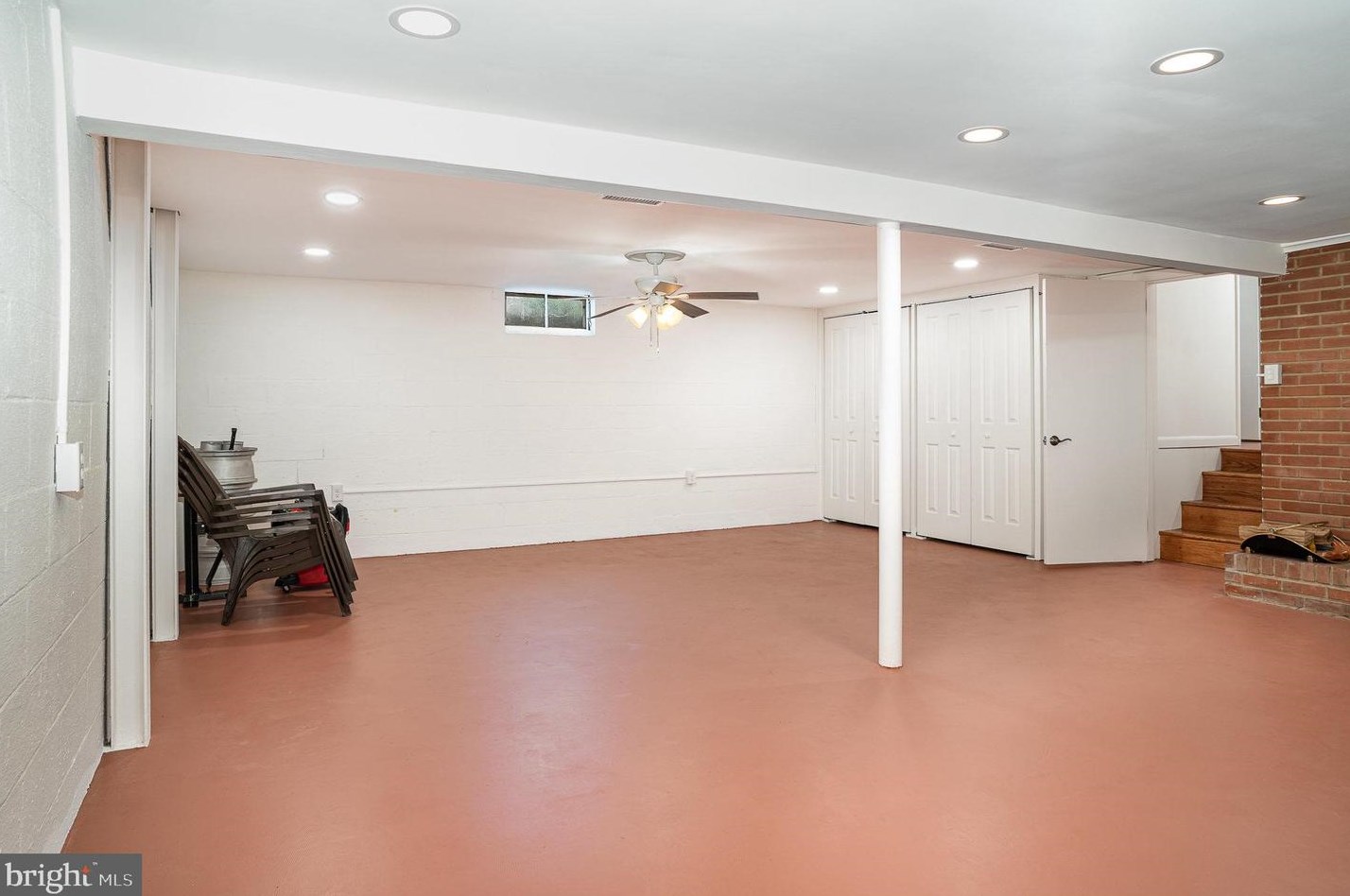 1502 Kay St, Harrisburg PA  17109-5620 exterior