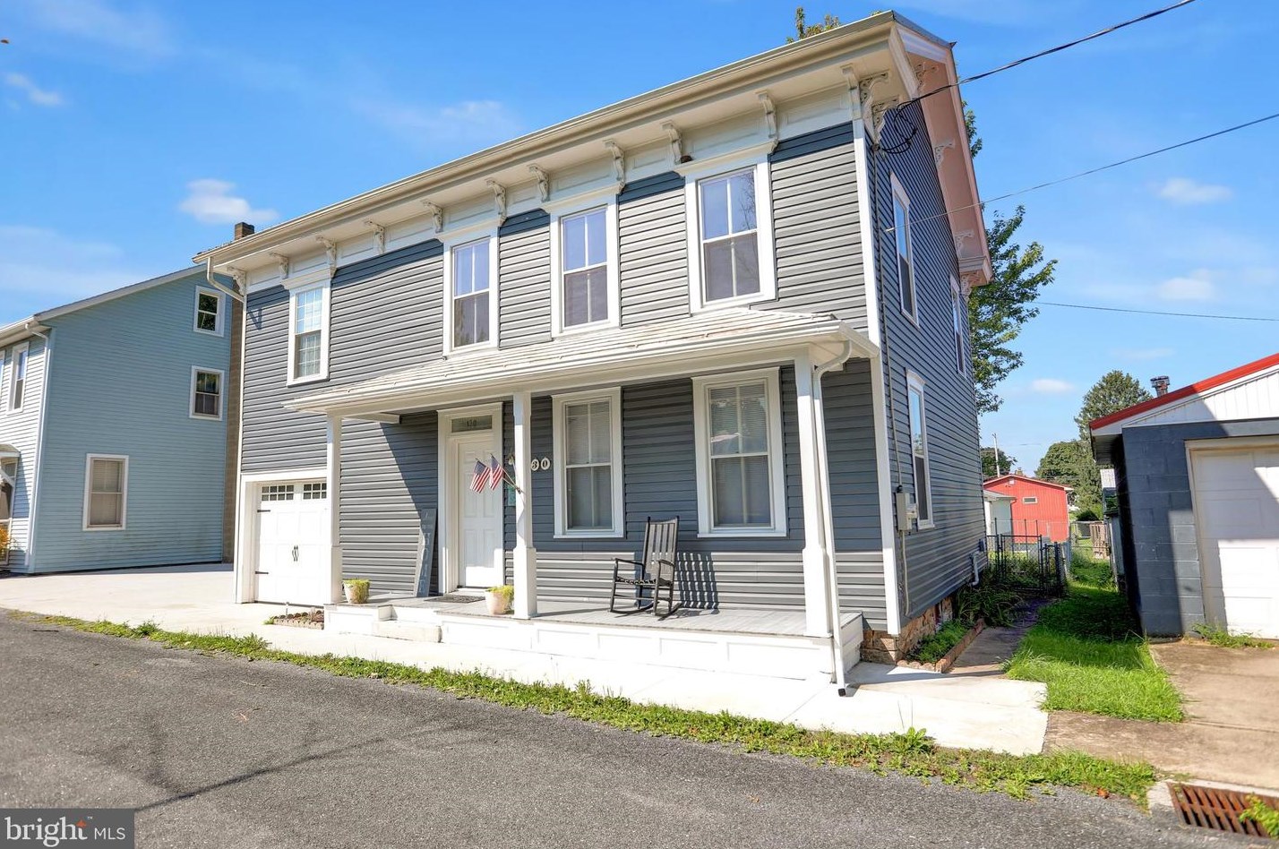 130 S Pine St, Berrysburg, PA 17005