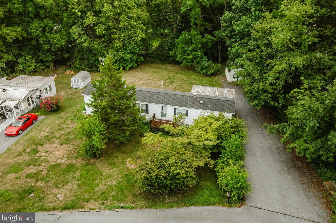 2079 Reservoir Dr, Hbg Inter Airp, PA 17057