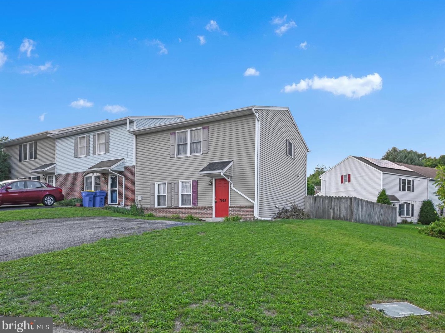 7968 Somerset St, Hummelstown, PA 17036