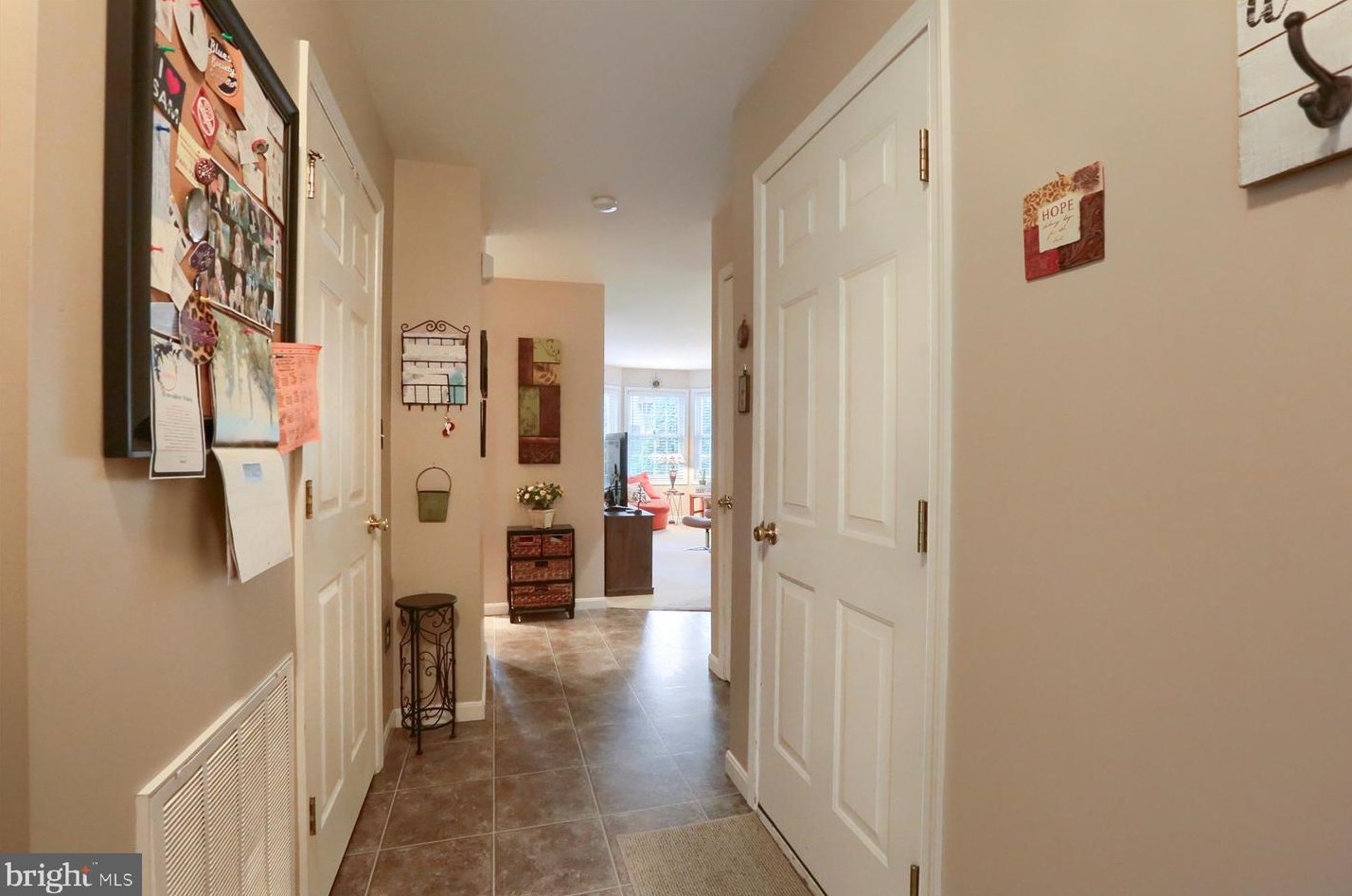 127 Oaklea Rd, Harrisburg, PA 17110