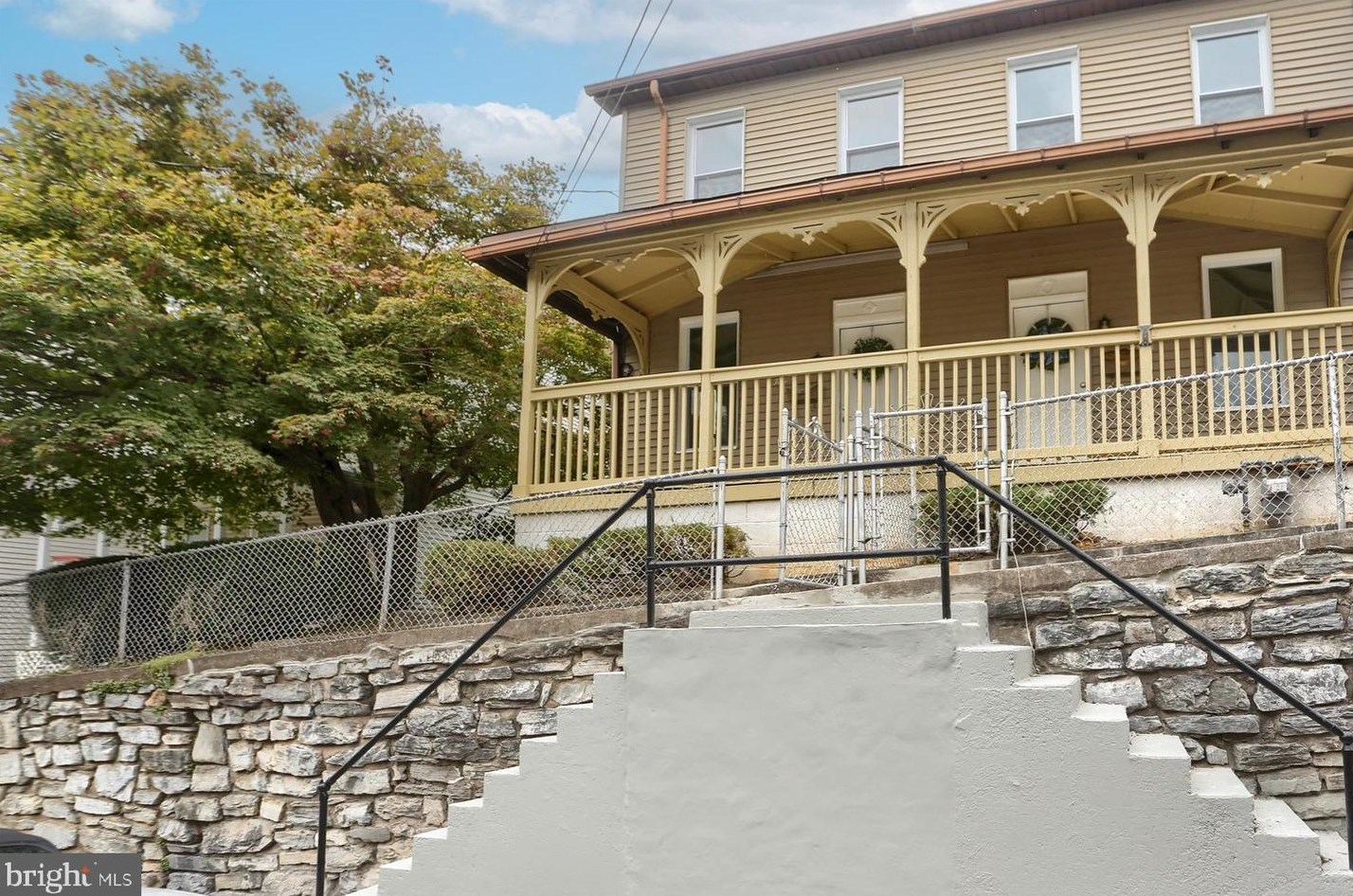 125 Lincoln St, Harrisburg, PA 17113