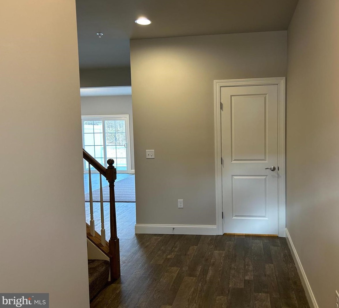 100 Magnolia Dr, Hbg Inter Airp, PA 17057