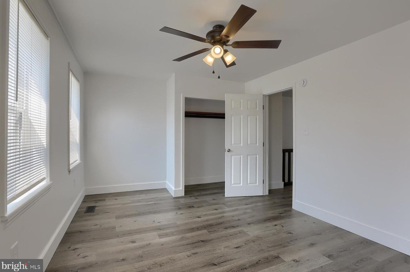 2305 Penn St, Harrisburg PA  17110-1046 exterior