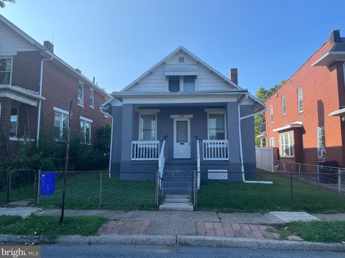 2009 Manada St, Harrisburg, PA 17104