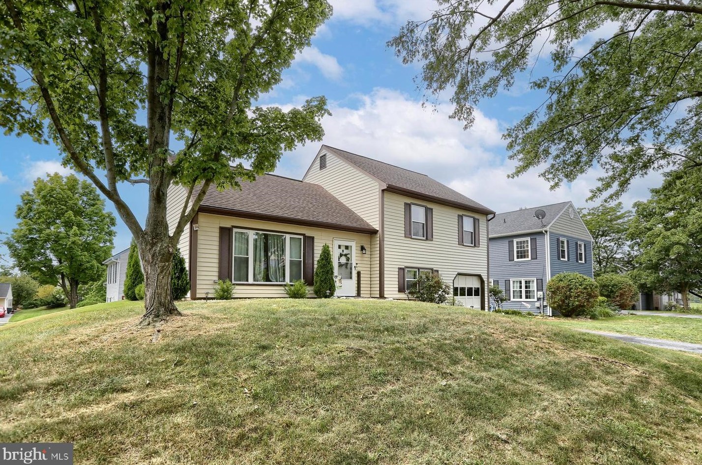 2009 Rock Fall Rd, Harrisburg, PA 17110