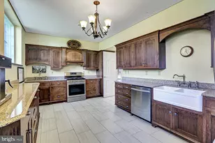 2909 N Front St, Harrisburg, PA 17110 - Photo 12