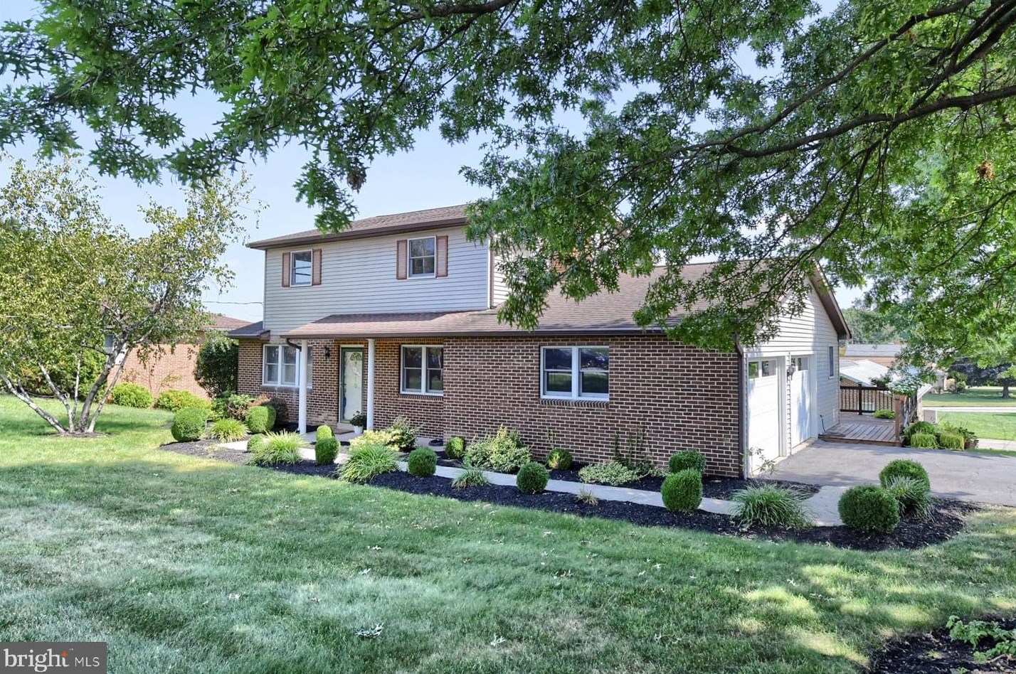 1310 Kelley Rd, Harrisburg, PA 17113