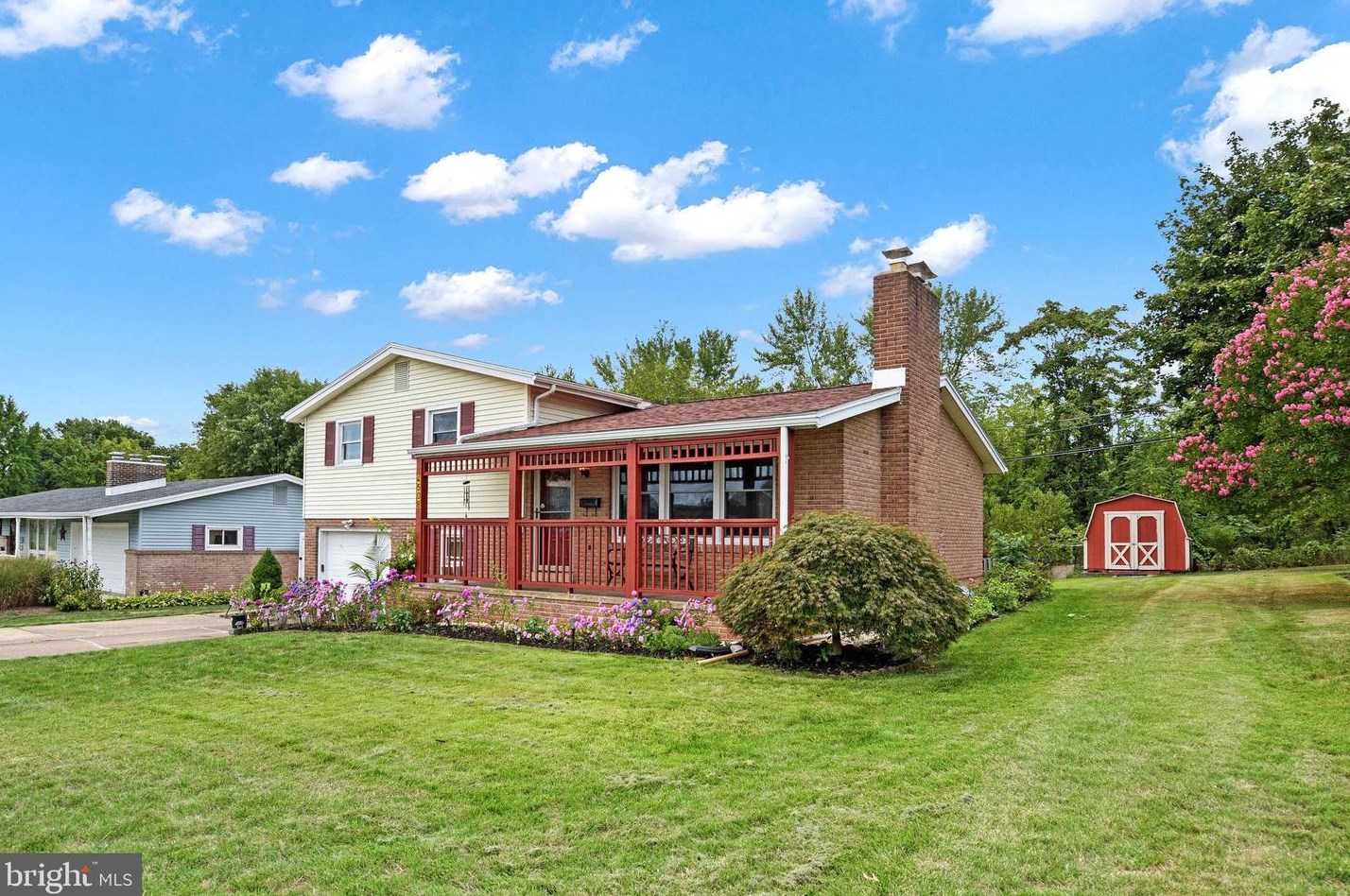 4508 Coventry Rd, Harrisburg, PA 17109