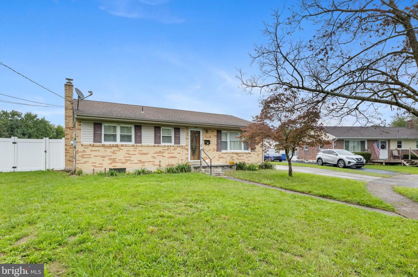 6950 Huntingdon St, Harrisburg, PA 17111