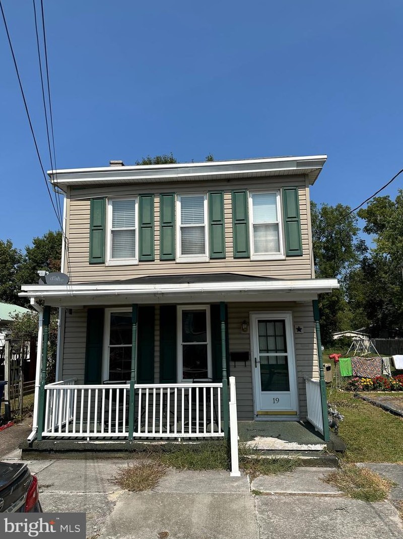 19 Juniata St, Hbg Inter Airp, PA 17057