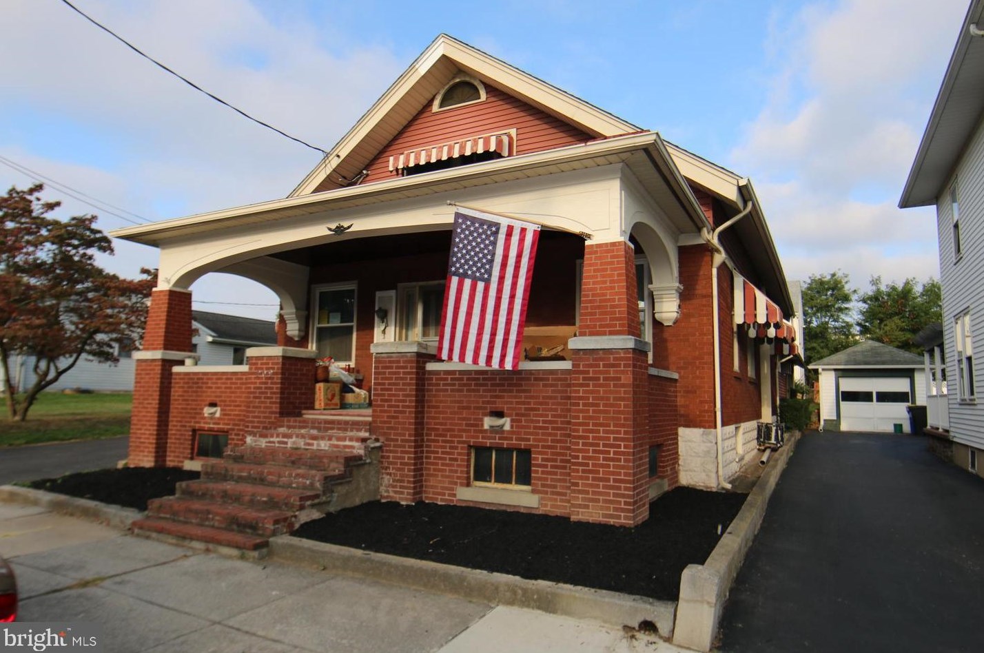 209 N Pine St, Hbg Inter Airp, PA 17057