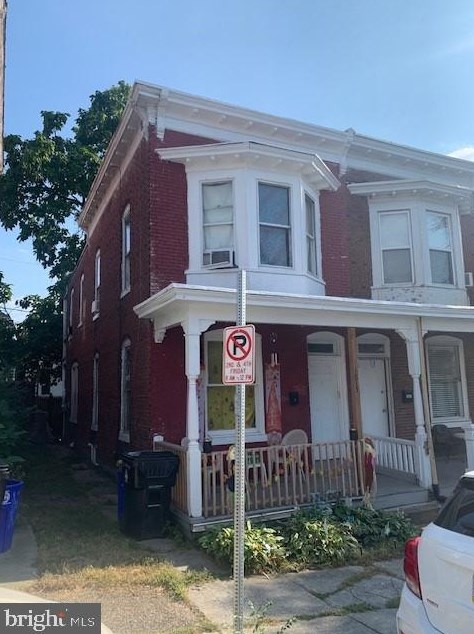 1815 Zarker St, Harrisburg, PA 17104