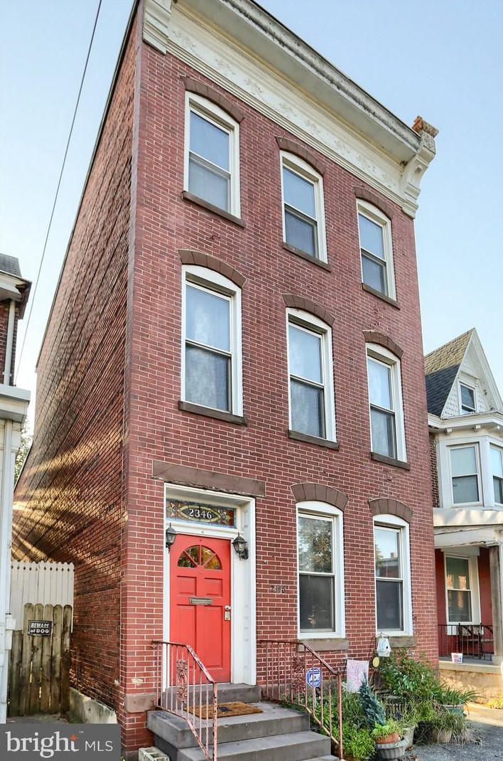2346 N 6th St, Harrisburg, PA 17110
