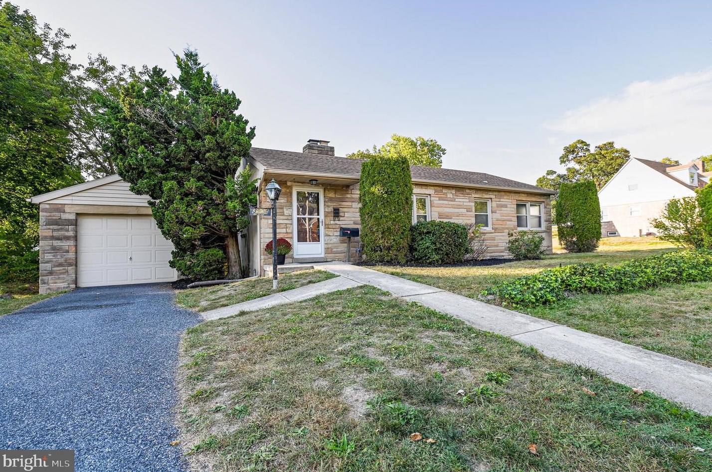 3904 Walnut St, Harrisburg, PA 17109