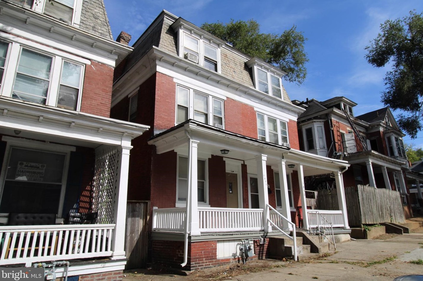 1854 Park St, Harrisburg, PA 17103-2536