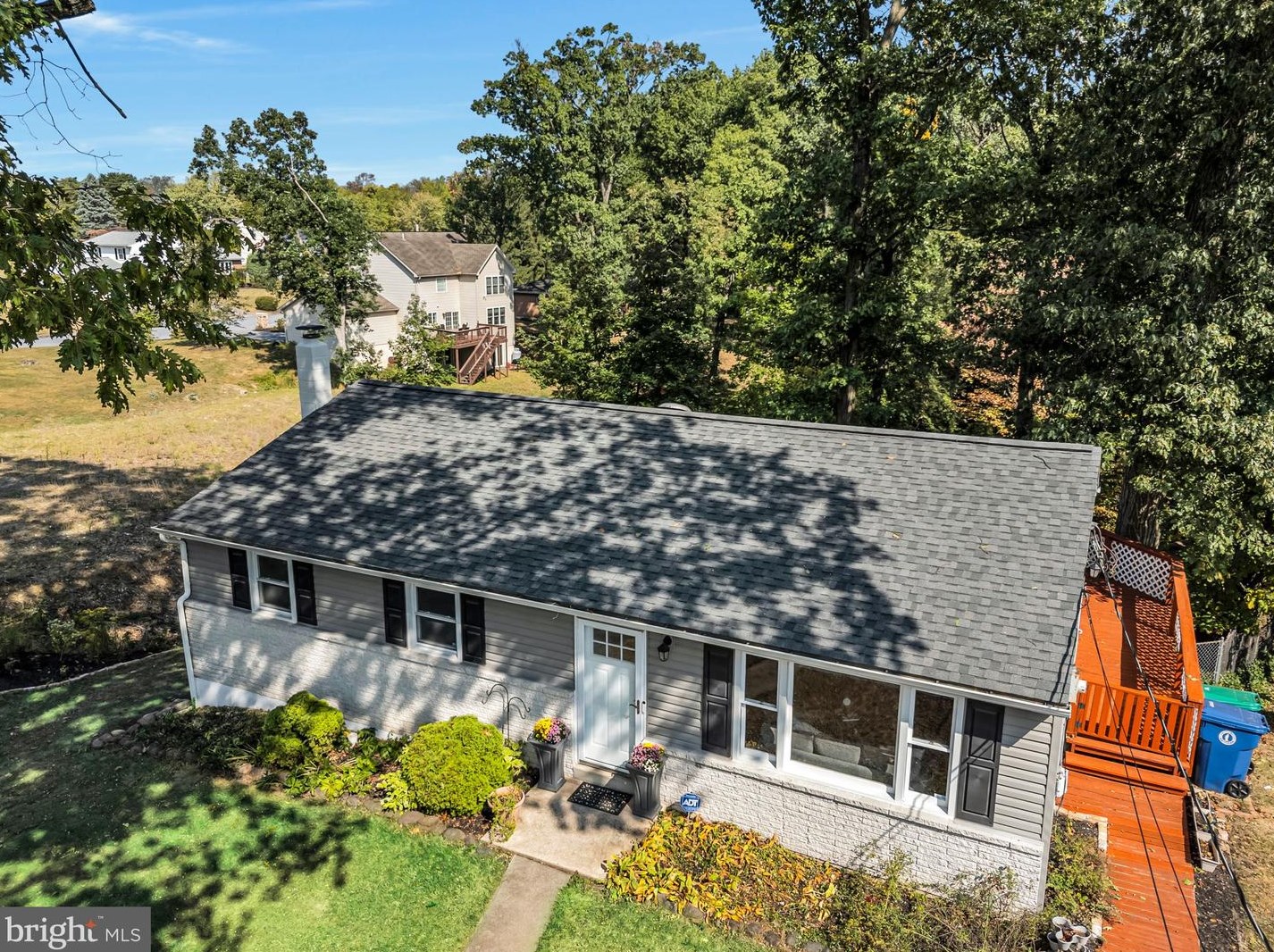 6770 Conway Rd, Harrisburg, PA 17111
