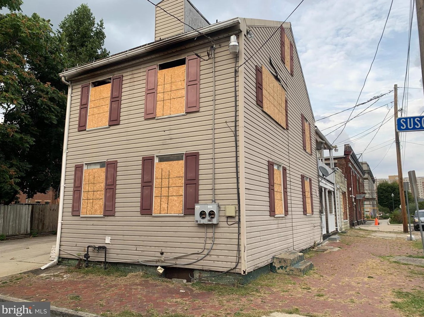 270 Calder St, Harrisburg, PA 17102