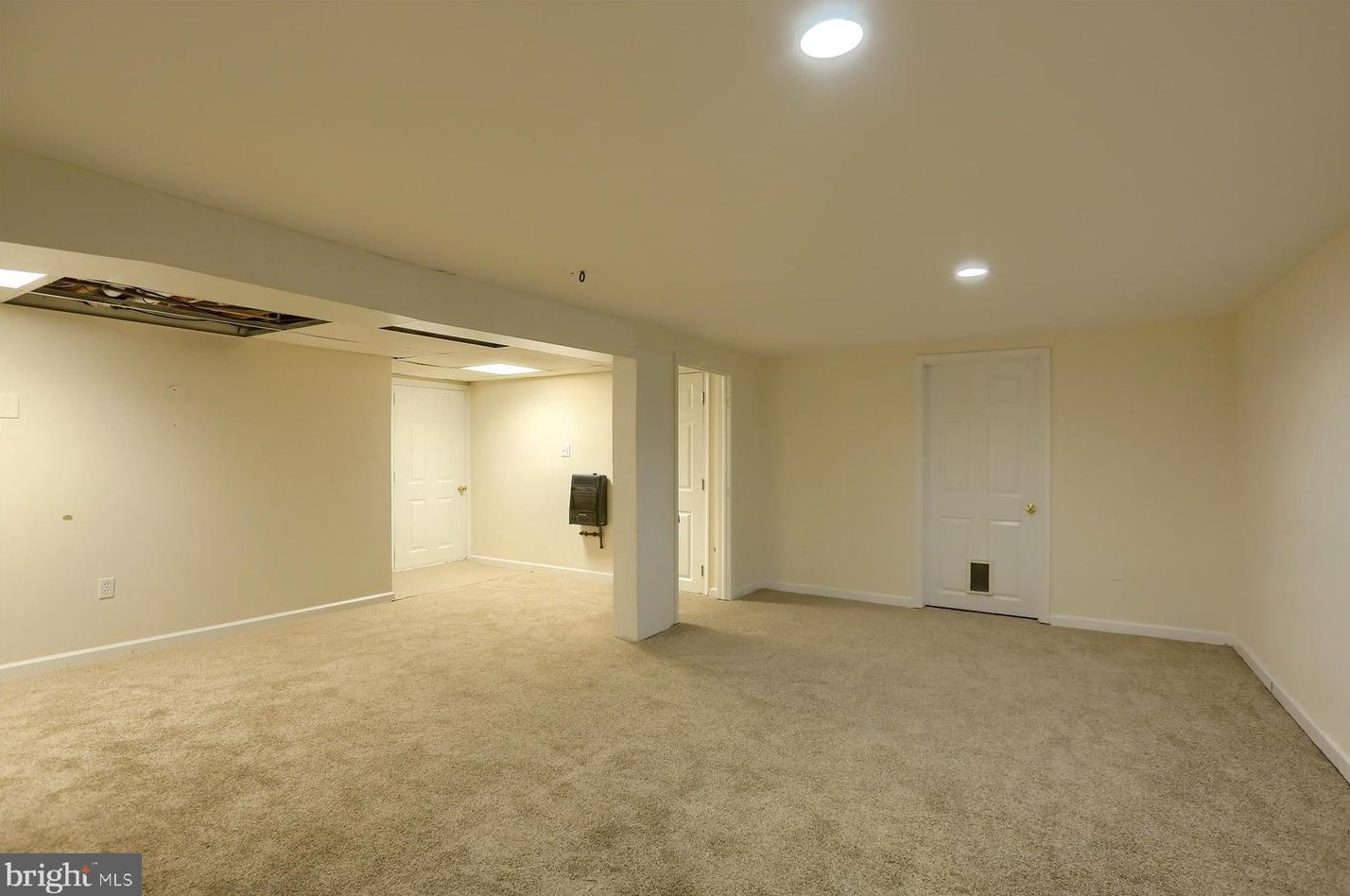 237 Piketown Rd, Harrisburg PA  17112-9056 exterior