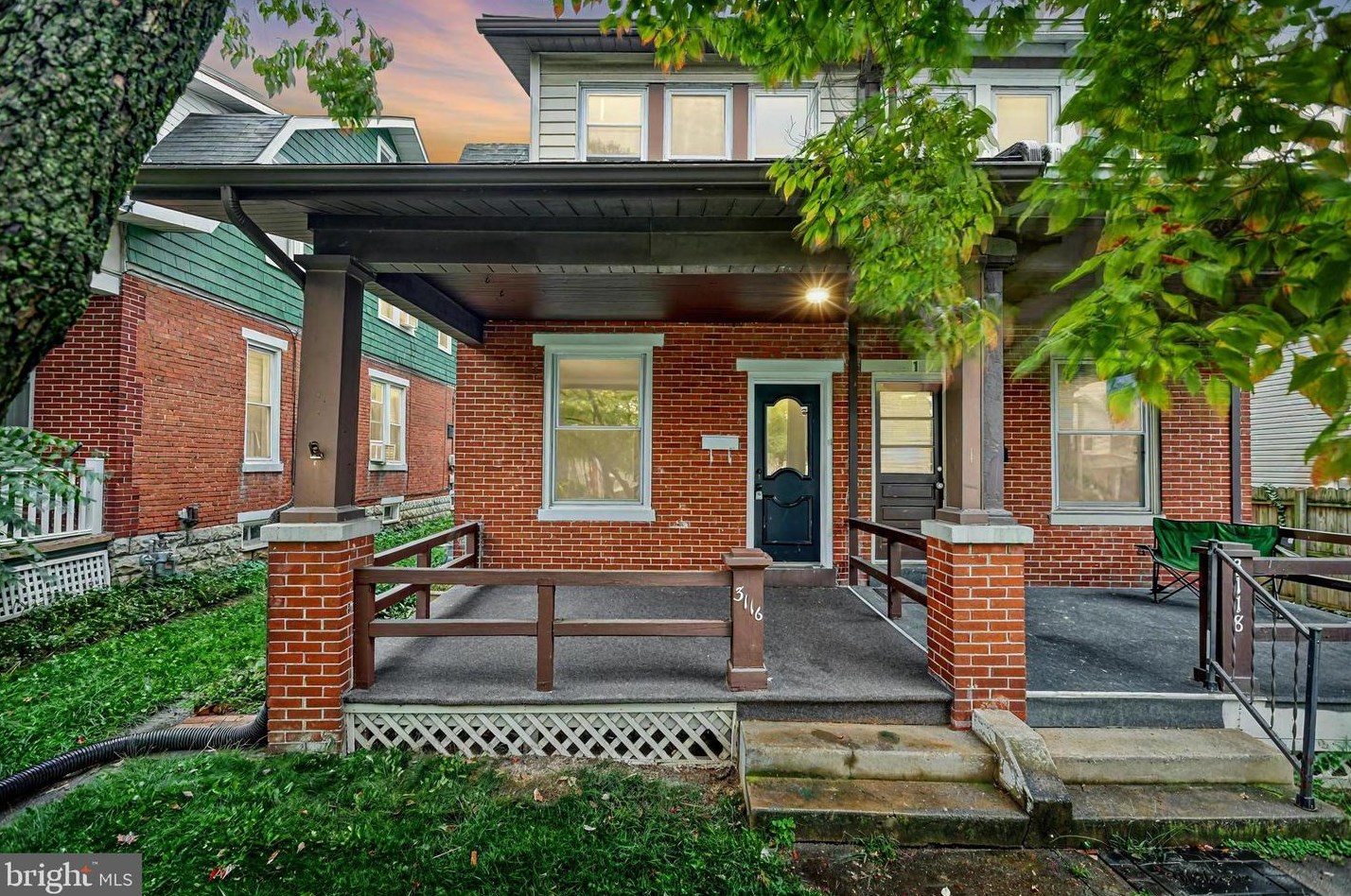 3116 Derry St, Harrisburg, PA 17111-1647