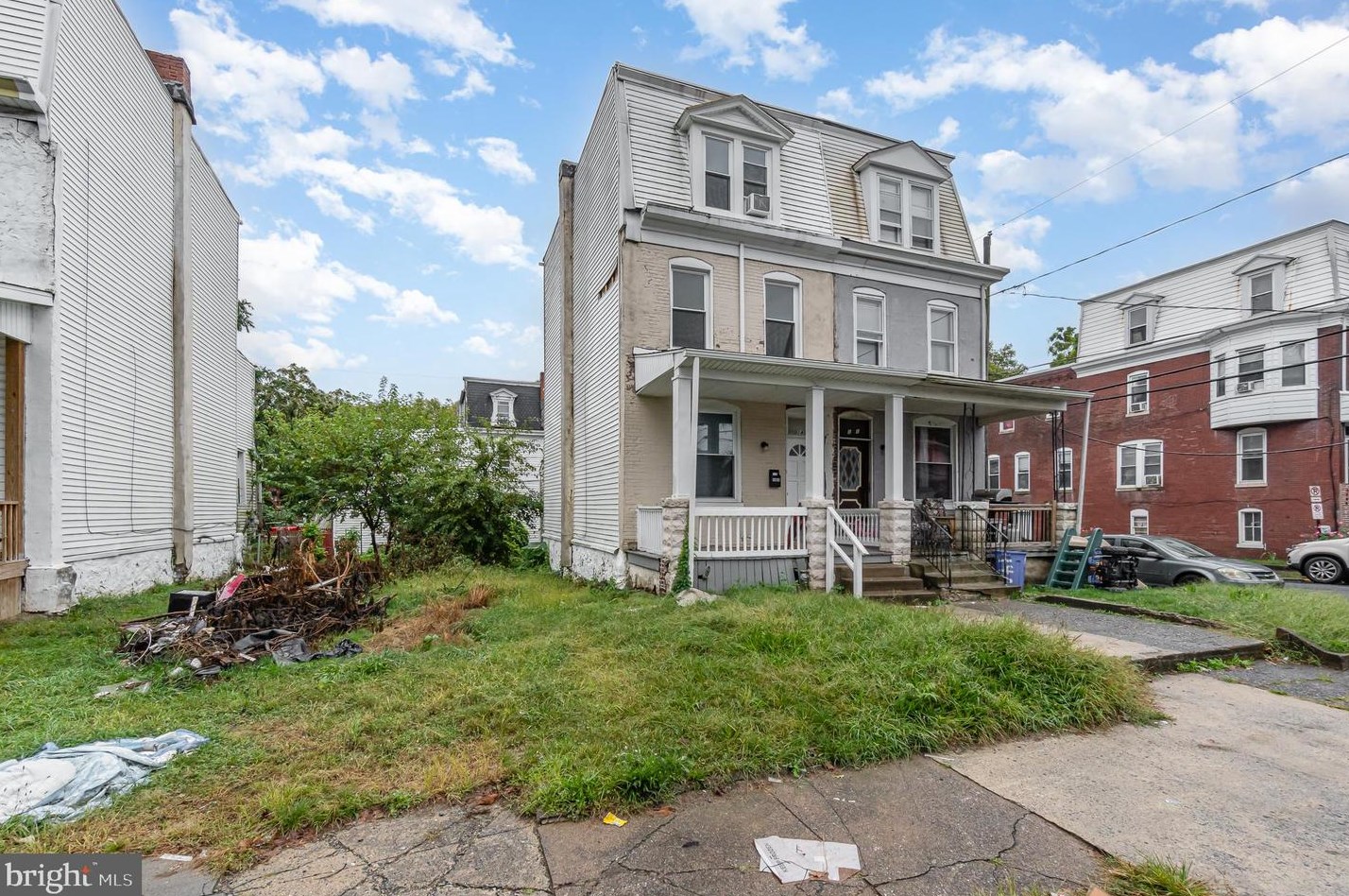 1403 Berryhill St, Harrisburg, PA 17104