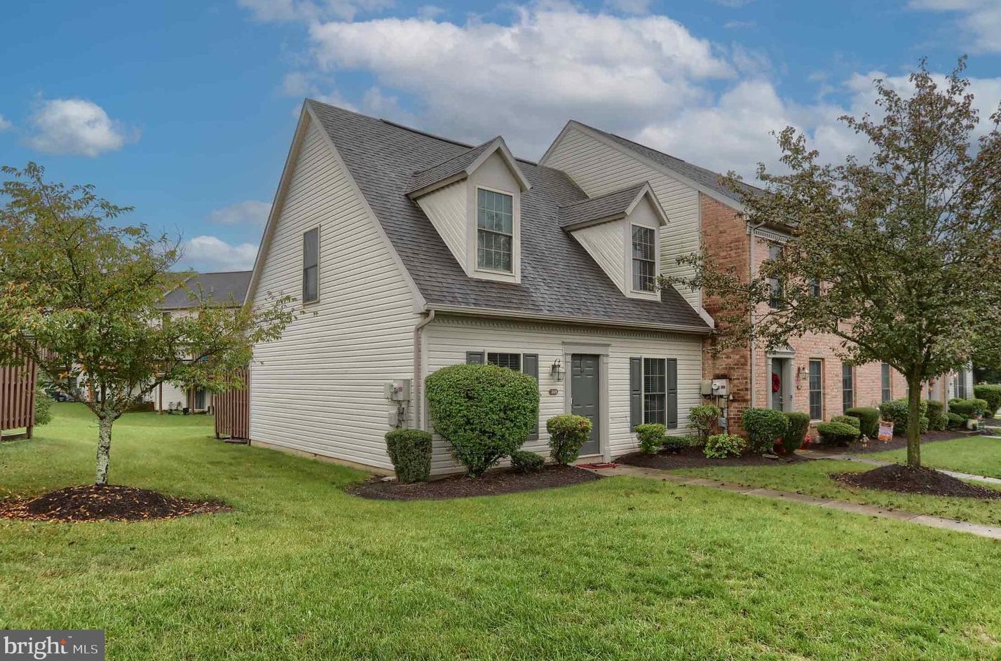 269 Saddle Ridge Dr, Harrisburg, PA 17110