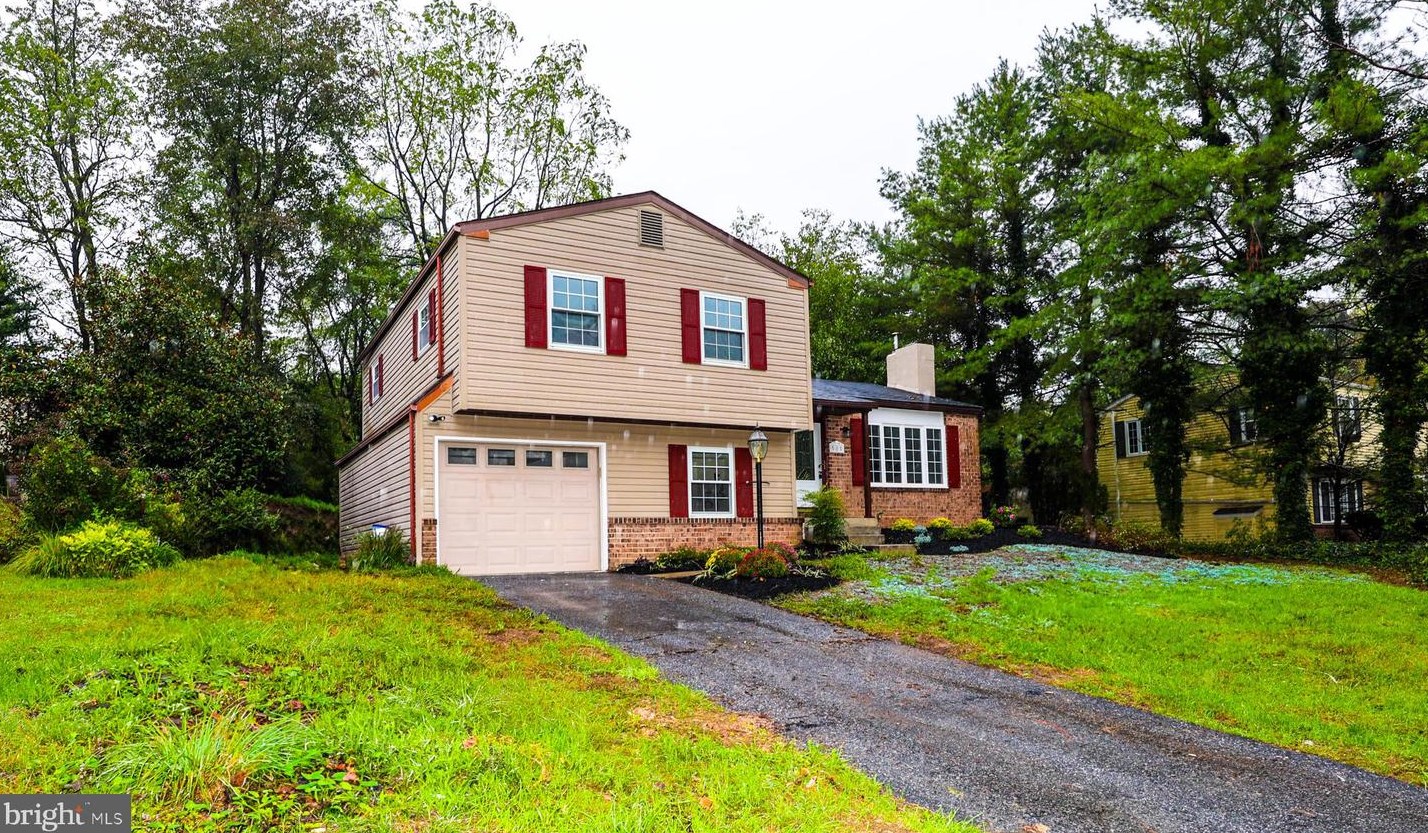 585 Cardinal Dr, Harrisburg, PA 17111
