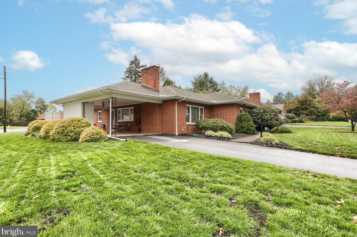 3805 Darby Rd, Harrisburg, PA 17109