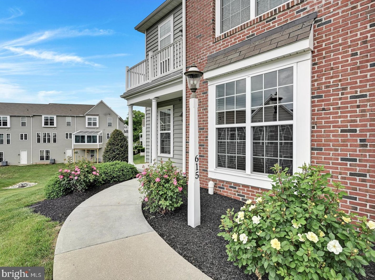 615 Darby Ct, Hummelstown, PA 17036