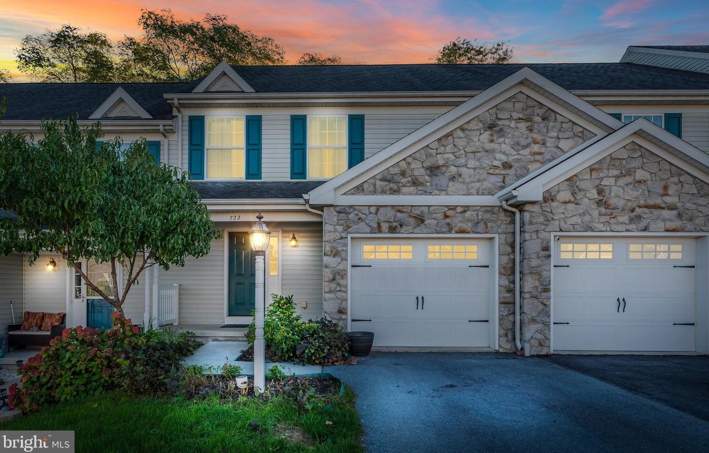 722 Winding Ln, Harrisburg, PA 17111