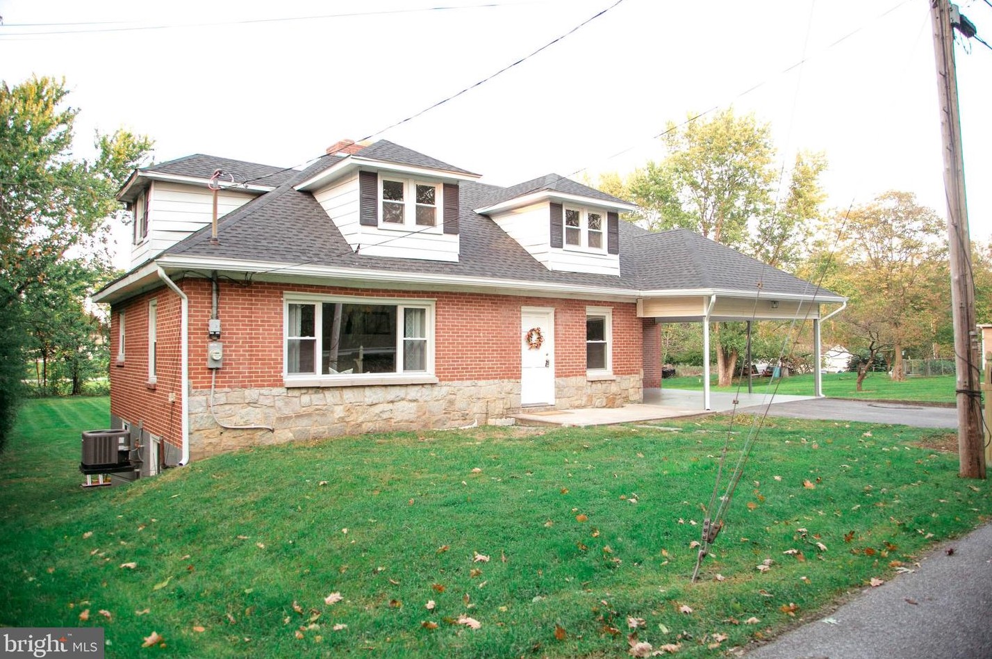 1924 Wayne Ave, Harrisburg, PA 17109