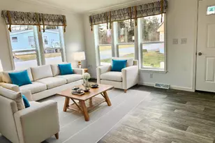 91 Florence Dr, Elizabethtown, PA 17022 - Photo 2