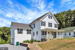 5646 Union Deposit Rd, Harrisburg, PA 17111 - Photo 2