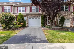 25 Carousel Cir, Hershey, PA 17033 - Photo 30