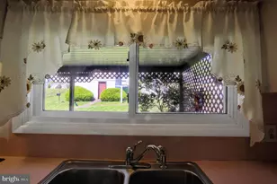 420 Walnut St, Lykens, PA 17048 - Photo 16