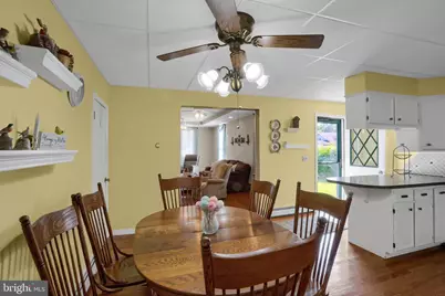 457 E Market Street, Williamstown, PA 17098 - Photo 14