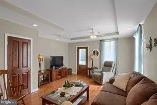 457 E Market St, Williamstown, PA 17098 - Photo 10