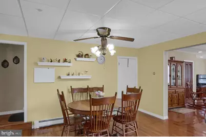 457 E Market Street, Williamstown, PA 17098 - Photo 18