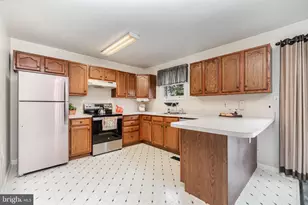 191 Chartwood Dr, Harrisburg, PA 17111 - Photo 4