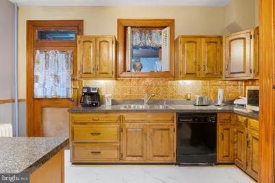 1612 State Street, Harrisburg, PA 17103 - Photo 18